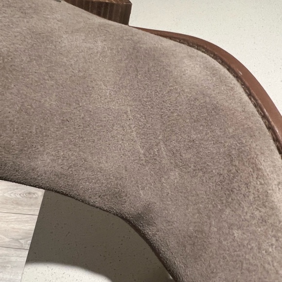 Nine West beige suede boots size 9 - Picture 8 of 10